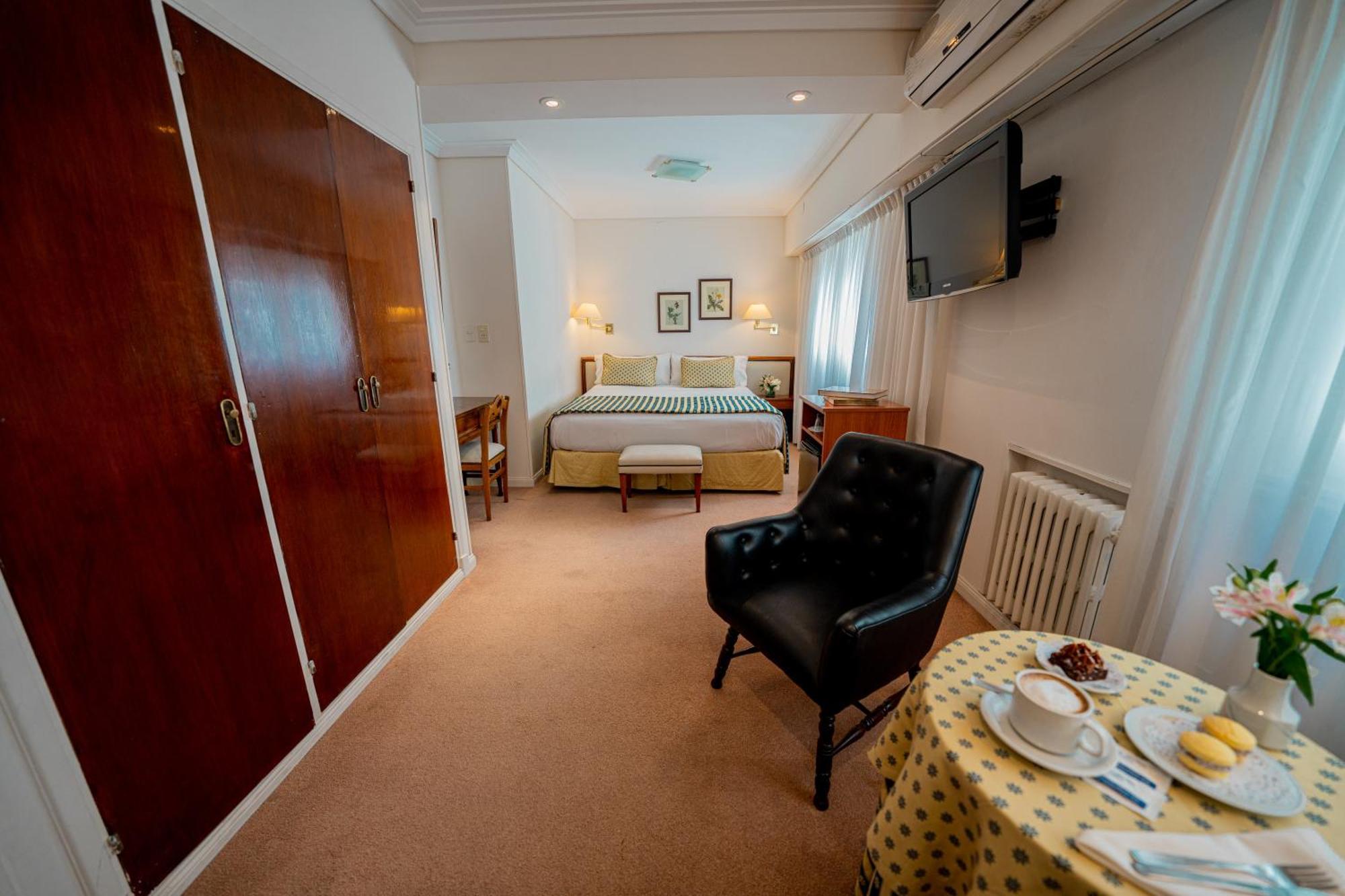 Hotel Iruna Mar del Plata Kültér fotó