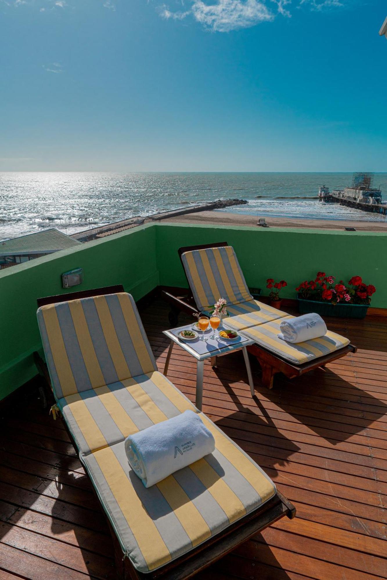 Hotel Iruna Mar del Plata Kültér fotó