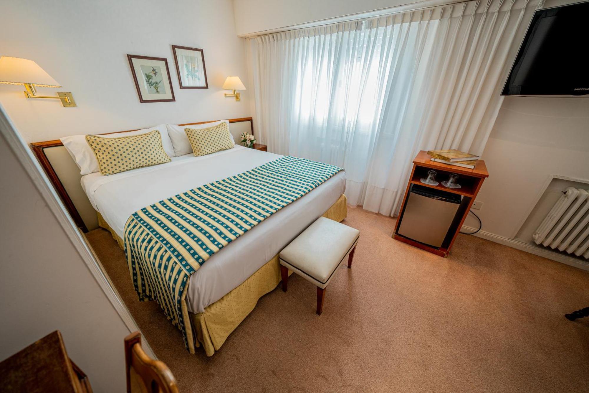 Hotel Iruna Mar del Plata Kültér fotó