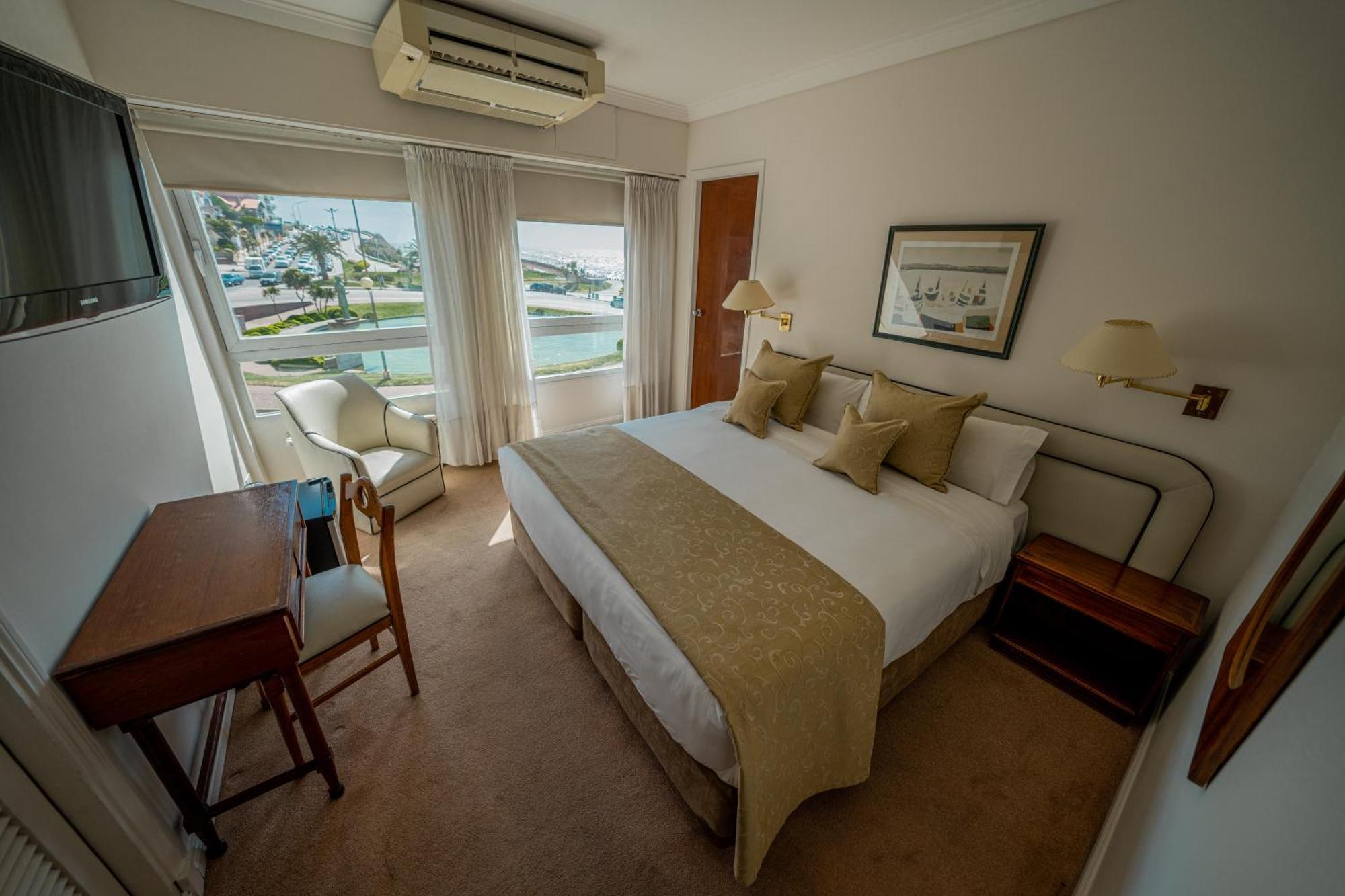 Hotel Iruna Mar del Plata Kültér fotó