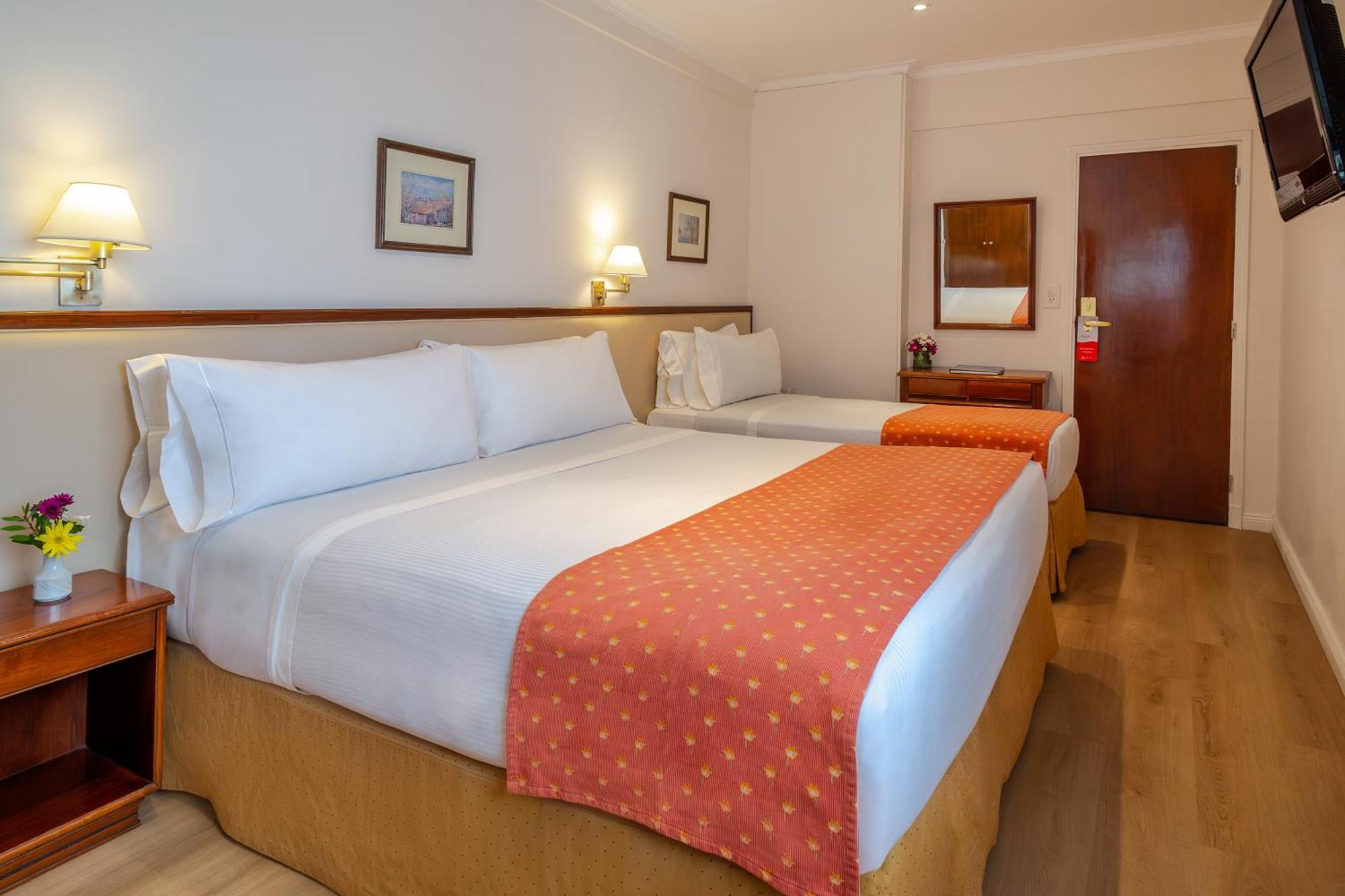 Hotel Iruna Mar del Plata Kültér fotó